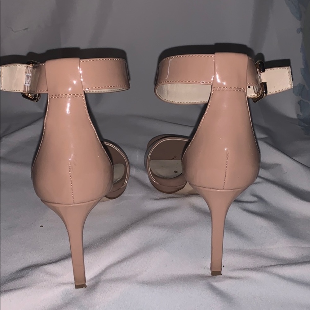 Nine West nude heel size 7 - Picture 3 of 5